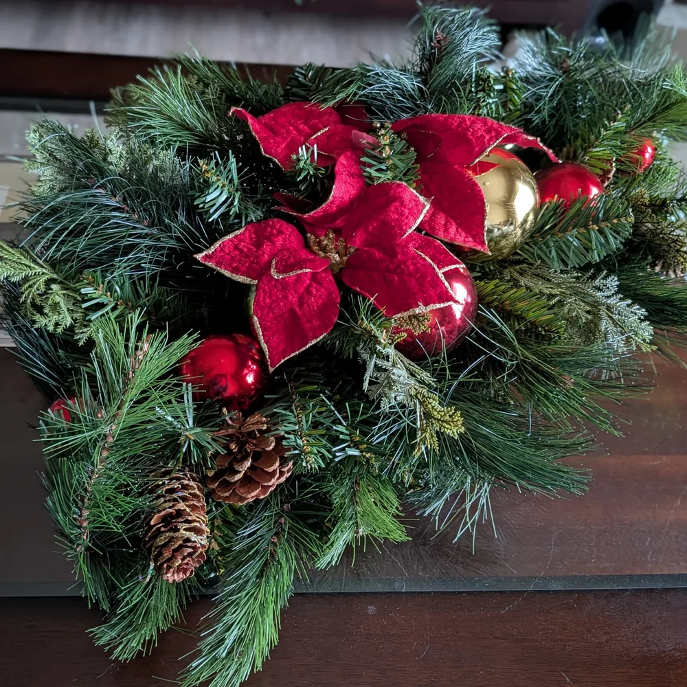 Festive Red and Gold Holiday Garland